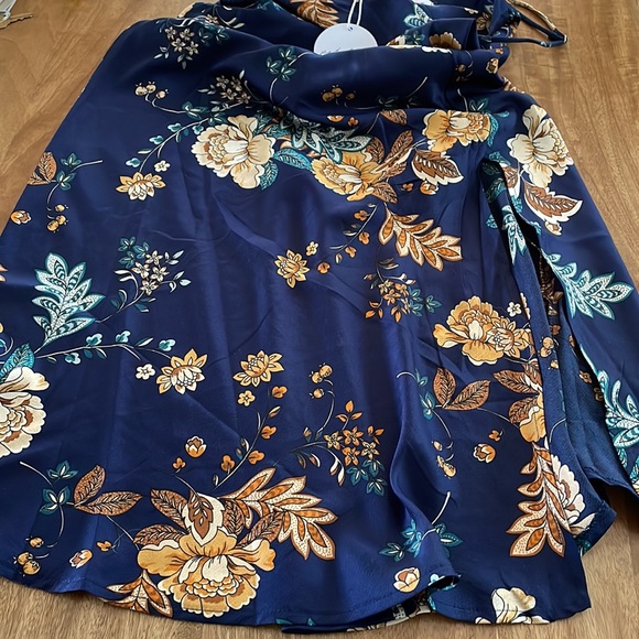 Petal & Pup Doriah Dress - Picture 6 of 6